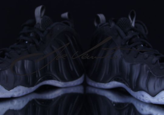 “Stealth” Nike Air Foamposite One – Detailed Images