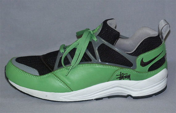 Stussy Nike Air Huarache Light