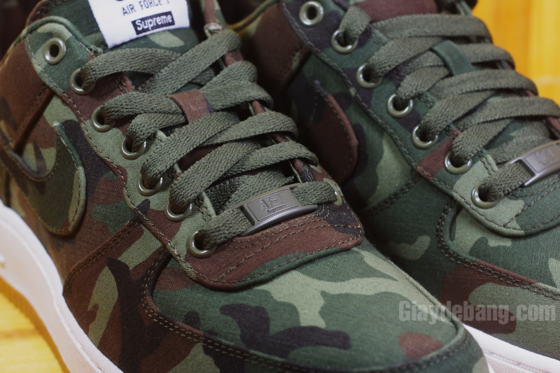 Supreme X Nike Air Force 1 Low Camo Gum 03