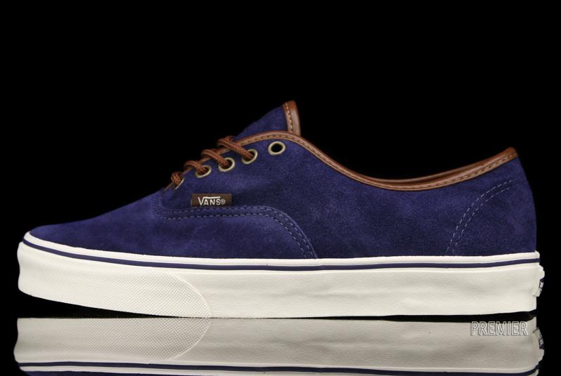 Vans Authentic Navy Suede 1