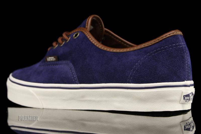 Vans Authentic Navy Suede 5