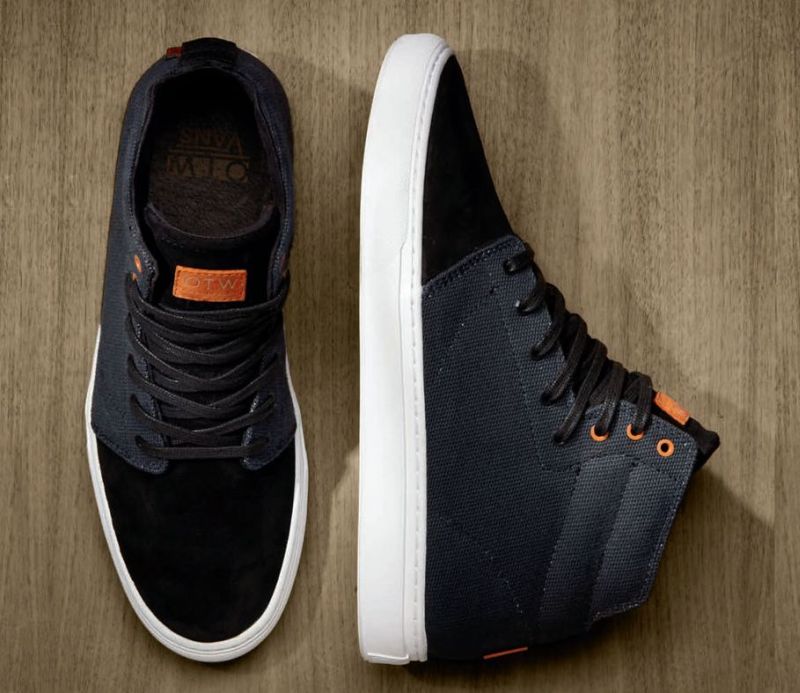 Vans Otw Alcon Holiday 2012 03