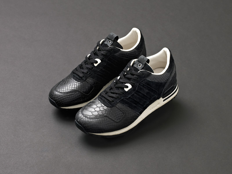 Adidas Consortium Zx700 Sns Productshot3