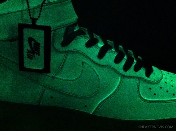 Air Force 1 Id Glow 1