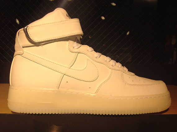 Air Force 1 Id Glow 3