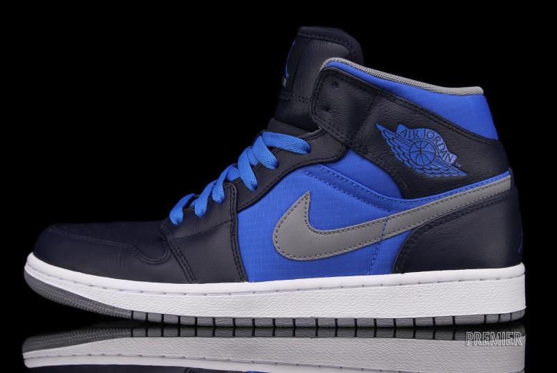 Air Jordan 1 Phat Obsidian Stealth Photo Blue White 1