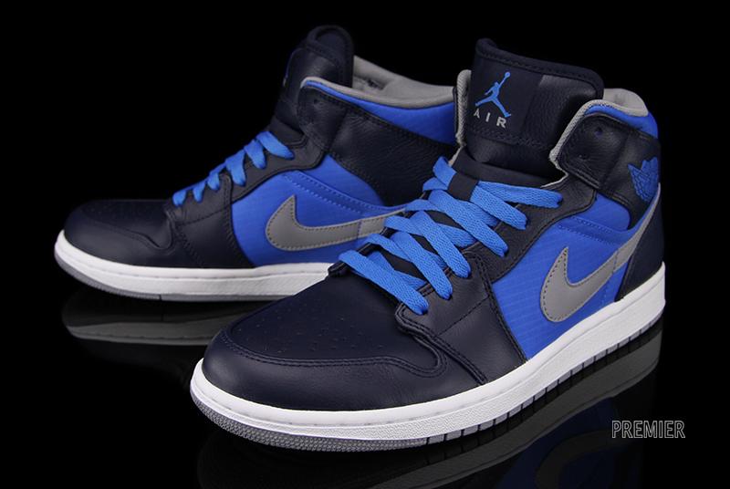 Air Jordan 1 Phat Obsidian Stealth Photo Blue White 2