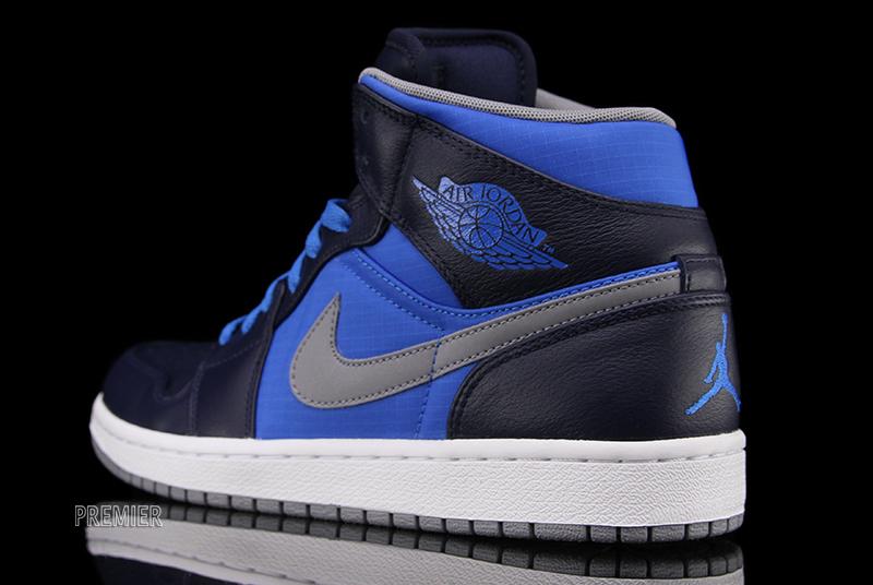 Air Jordan 1 Phat Obsidian Stealth Photo Blue White 5