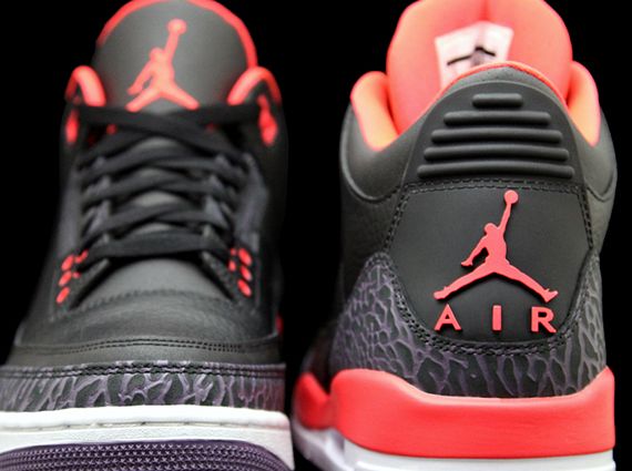 Air Jordan 3 Bright Crimson