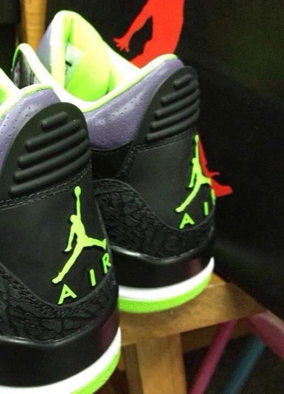 Air Jordan Iii Black Green Purple Heel Shot 2