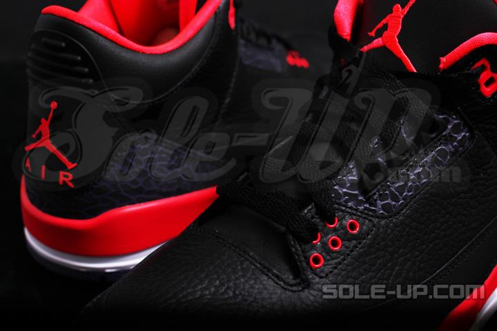 Air Jordan Iii Bright Crimson 03