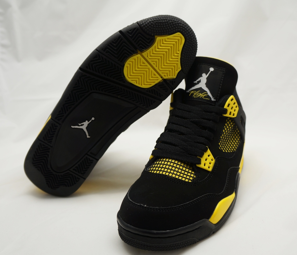 Air Jordan Iv Thunder Release Date Change 03
