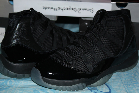 Air Jordan Xi Blackout Black Ice 1