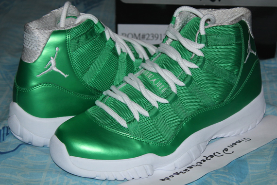 Air Jordan Xi Rainbow Green White 1