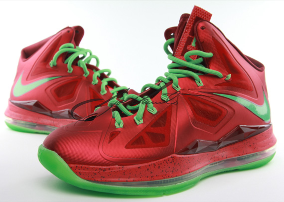 Christmas Lebron X Nike 7