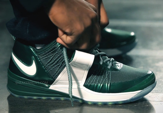 Darrelle Revis Nike Sneaker Release Jets