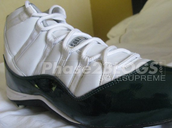 Air Jordan XI – Donovan McNabb PE Cleats