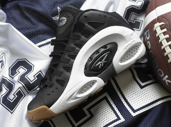 Emmitt Smith Reebok Es22 8