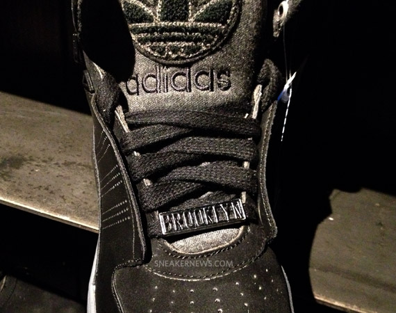 adidas Roundhouse 2.0 “Brooklyn Nets”