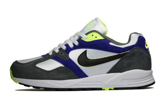 Nike Air Base Ii 554705 153 White Black Dark Grey Court Purple