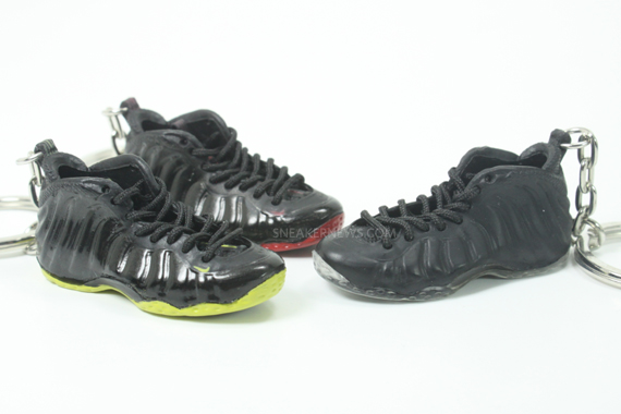 Nike Air Foamposite One Keychains 3