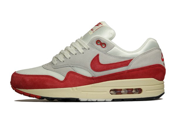 Nike Air Max 1 554717 160 Sail University Red Neutral Grey Black