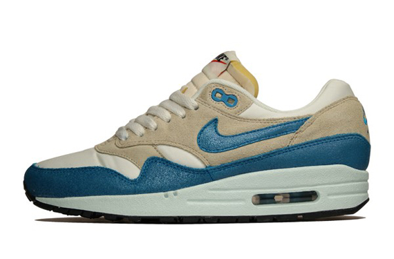 Nike Air Max 1 Vntg 555284 102 Sail Neo Turquoise Birch Barley Green