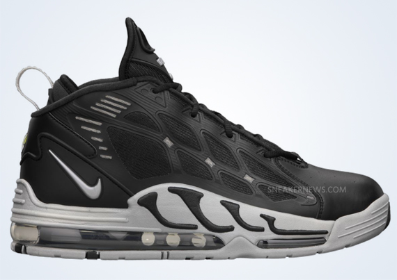 Nike Air Max Pillar Black Metallic Silver 4