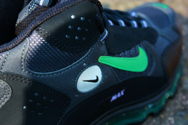Nike Air Max Terra Sertig Black Violet Green 02