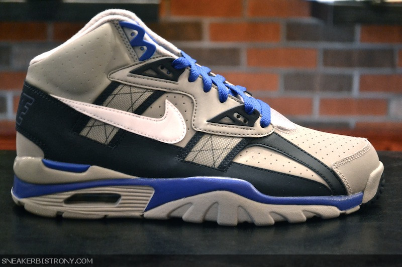 Nike Air Trainer Sc Medium Grey Obsidian White Game Royal 2