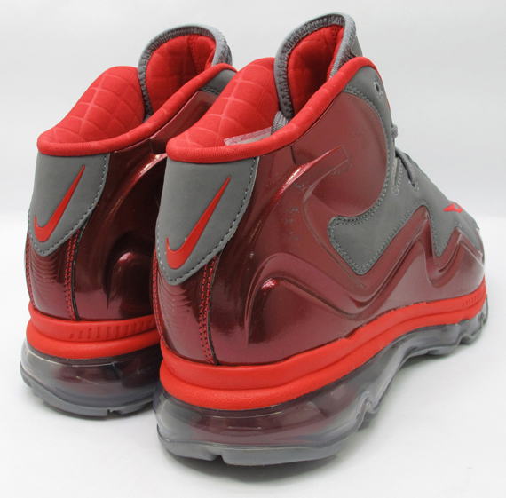 Nike Flyposite Grey Red 1