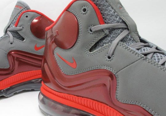 Nike Air Max Flyposite – Grey – Red