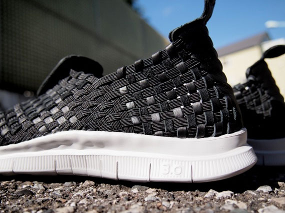 Nike Free Woven NRG - Black - White