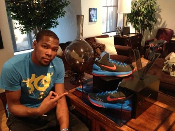 Nike KD V - House of Hoops OKC Special Packaging