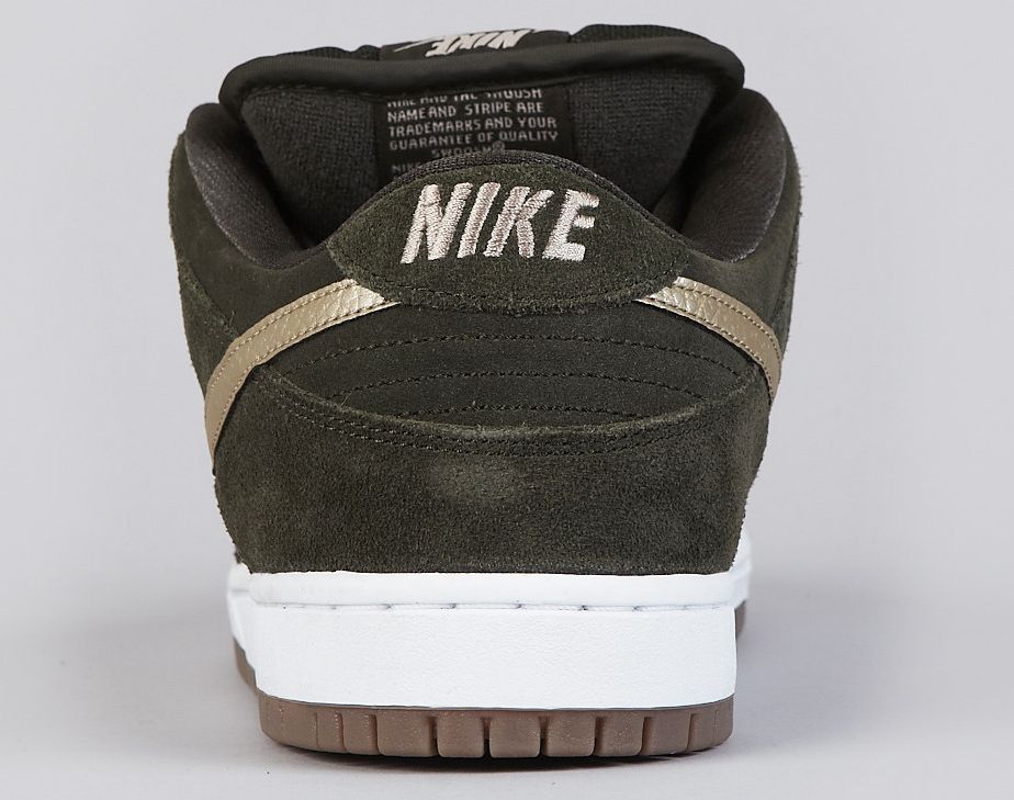 Nike Sb Dunk Low Sequoia Metallic Zinc 03