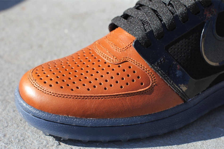 Nike Trainer Clean Sweep Premium Black Russet 3