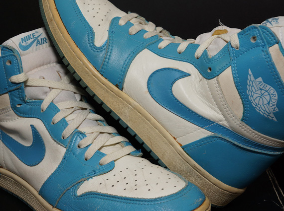 Air Jordan 1 High OG “UNC” – Available on eBay