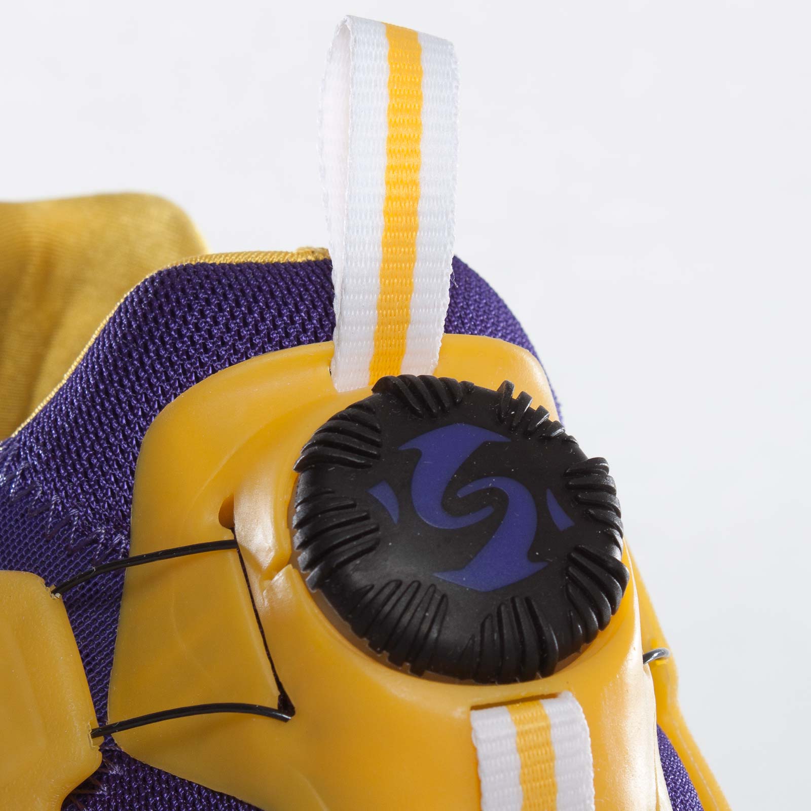 Puma Disc Lite Gametime White Prism Violet Yellow 8