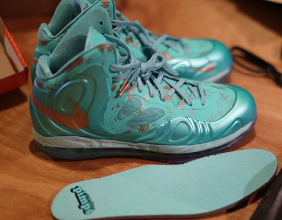 Sneakerpimps Hyperposite 2