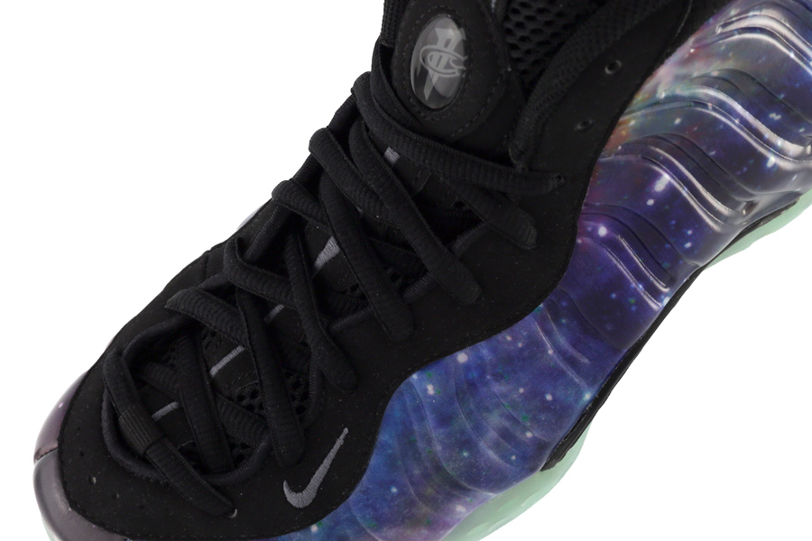 02 Galaxy Foamposite 02