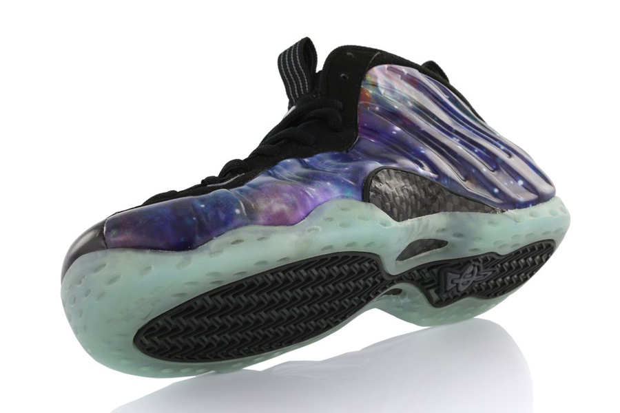 02 Galaxy Foamposite 04