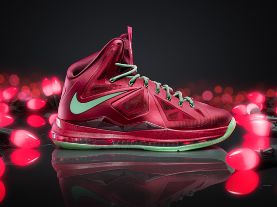 Nike LeBron X "Christmas" - Release Reminder