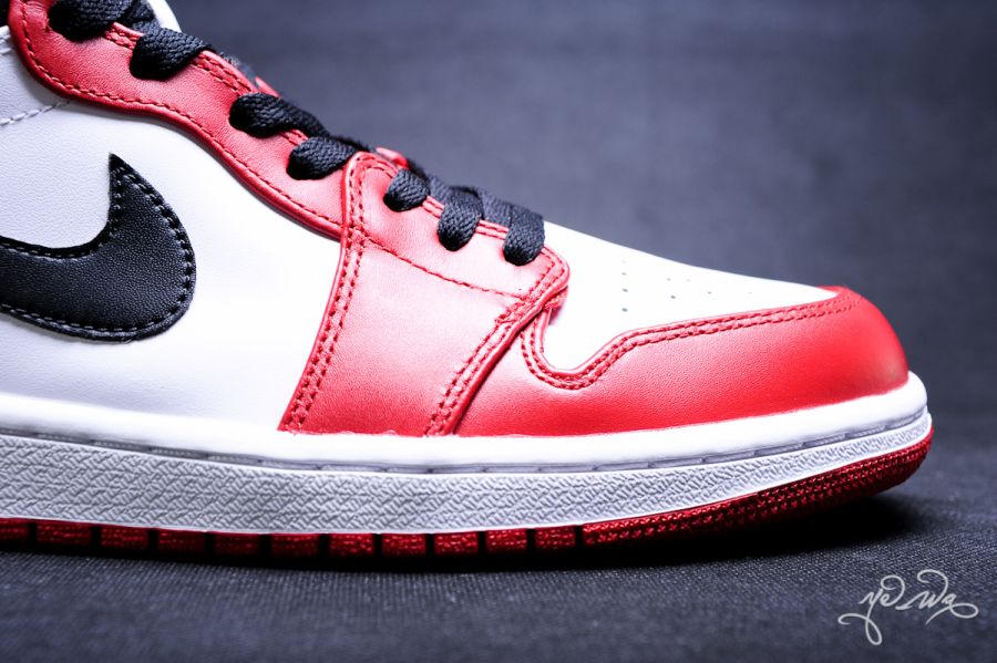 Air Jordan 1 High Bulls Retro 08