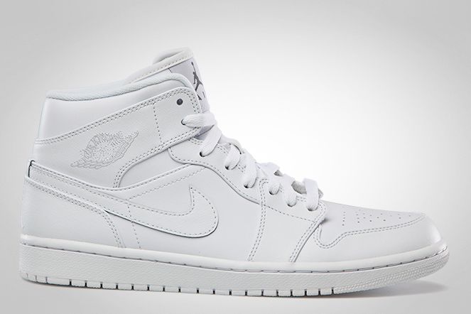 Air Jordan 1 Mid White 01
