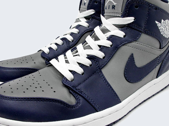 Air Jordan 1 Phat Georgetown