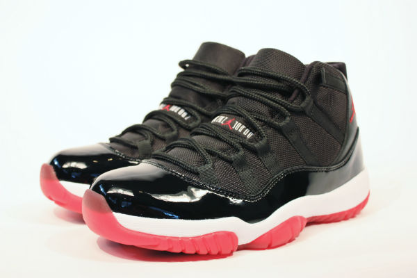 Air Jordan 11 Black Varsity Red Social Status 3