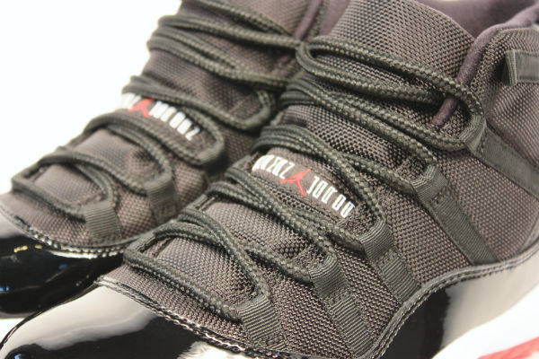 Air Jordan 11 Black Varsity Red Social Status 4