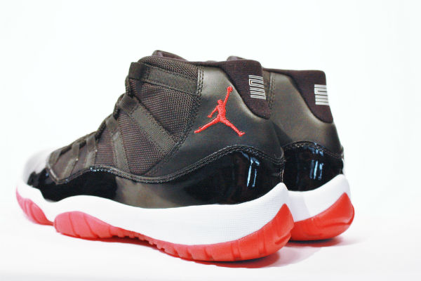 Air Jordan 11 Black Varsity Red Social Status 7