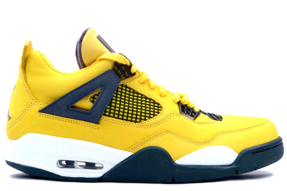 Air Jordan IV "Lightning" - March 2013