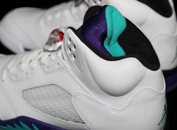 Air Jordan V "Grape" 2013 Retro